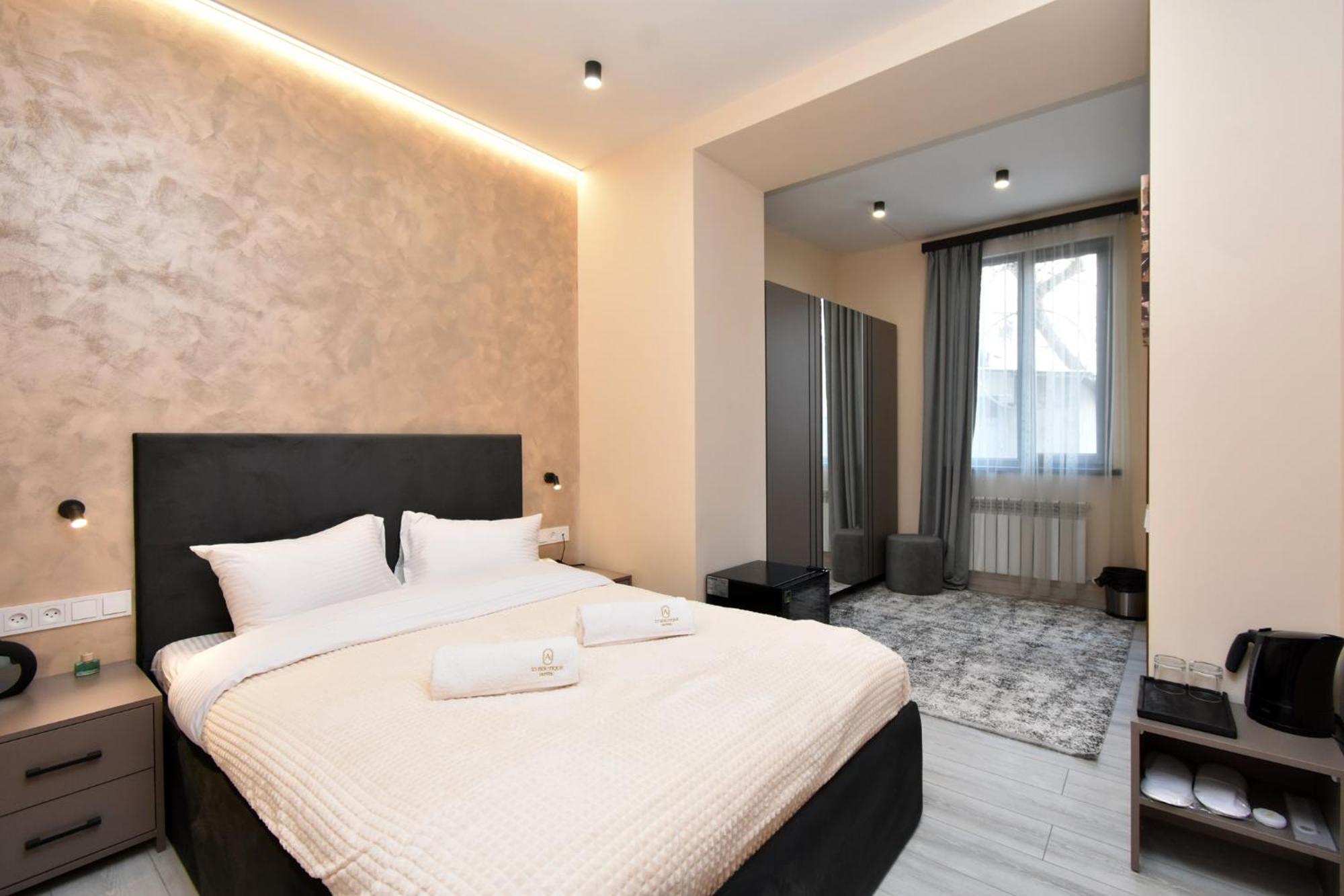 Avenue 23 Boutique Hotel Erevan Exterior foto