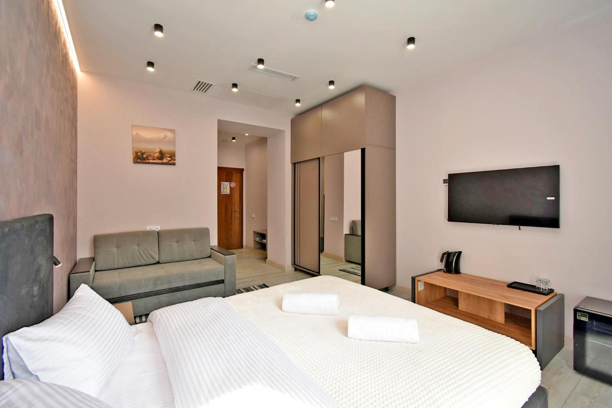 Avenue 23 Boutique Hotel Erevan Exterior foto